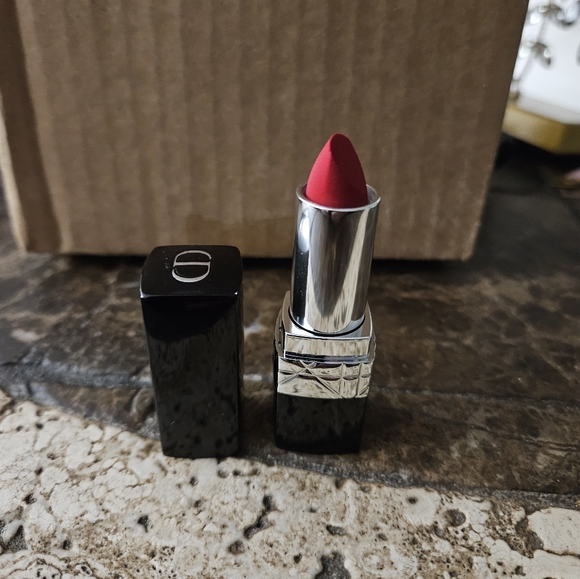 Dior Rouge Dior 760 Lipstick Favorite Velvet New - Picture 5 of 6